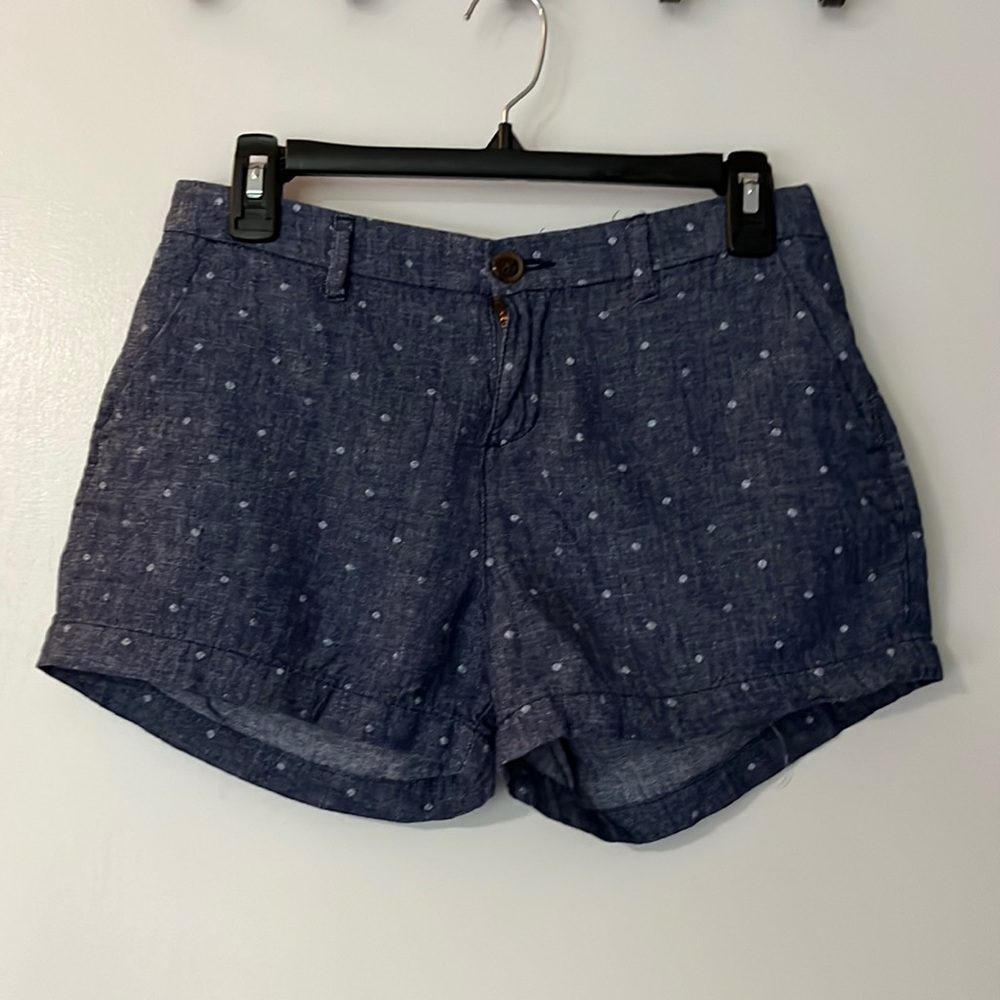 Old Navy Everyday Short. Blue with white dots. Size 2